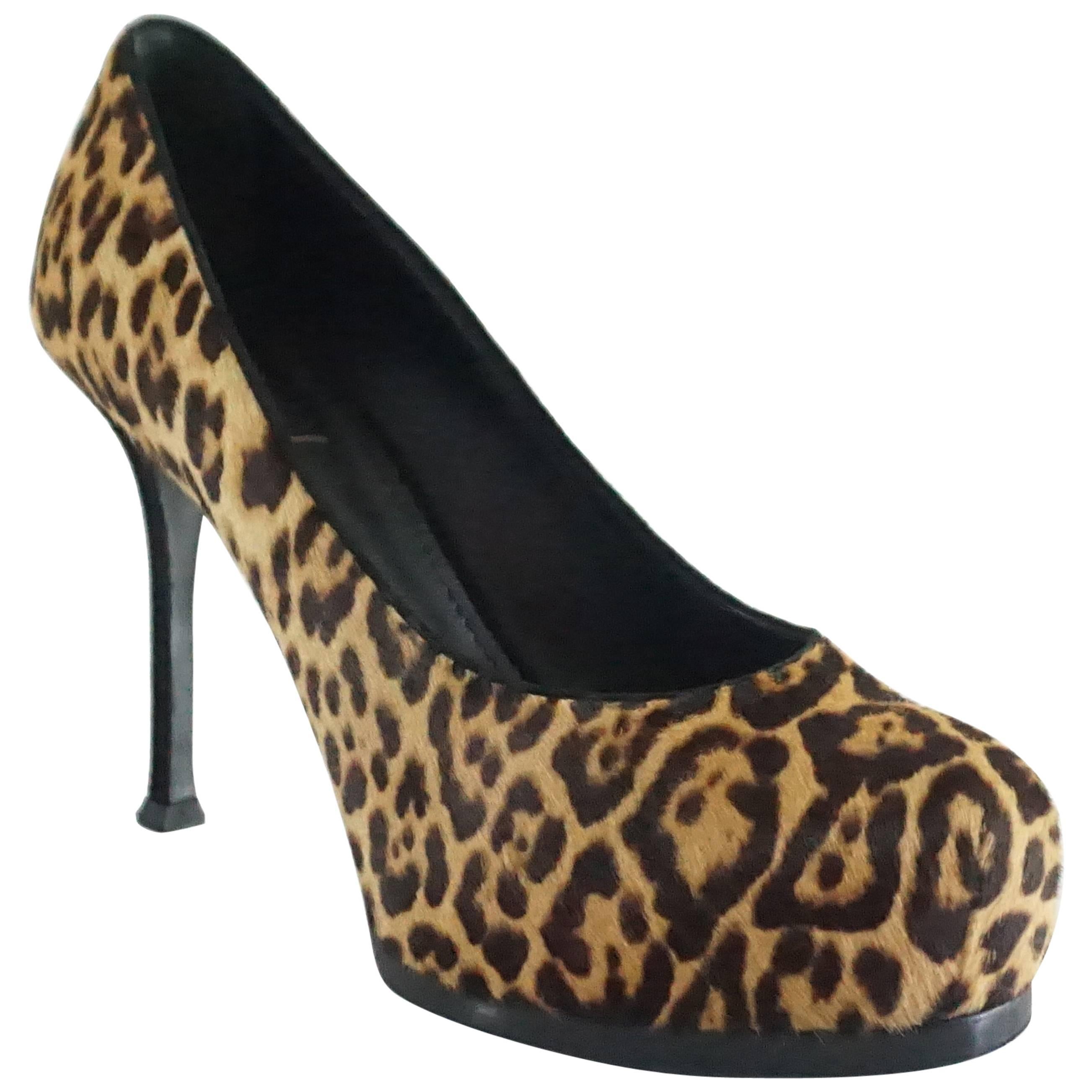 Yves Saint Laurent Animal Print Pony Hair Pumps - 40 For Sale