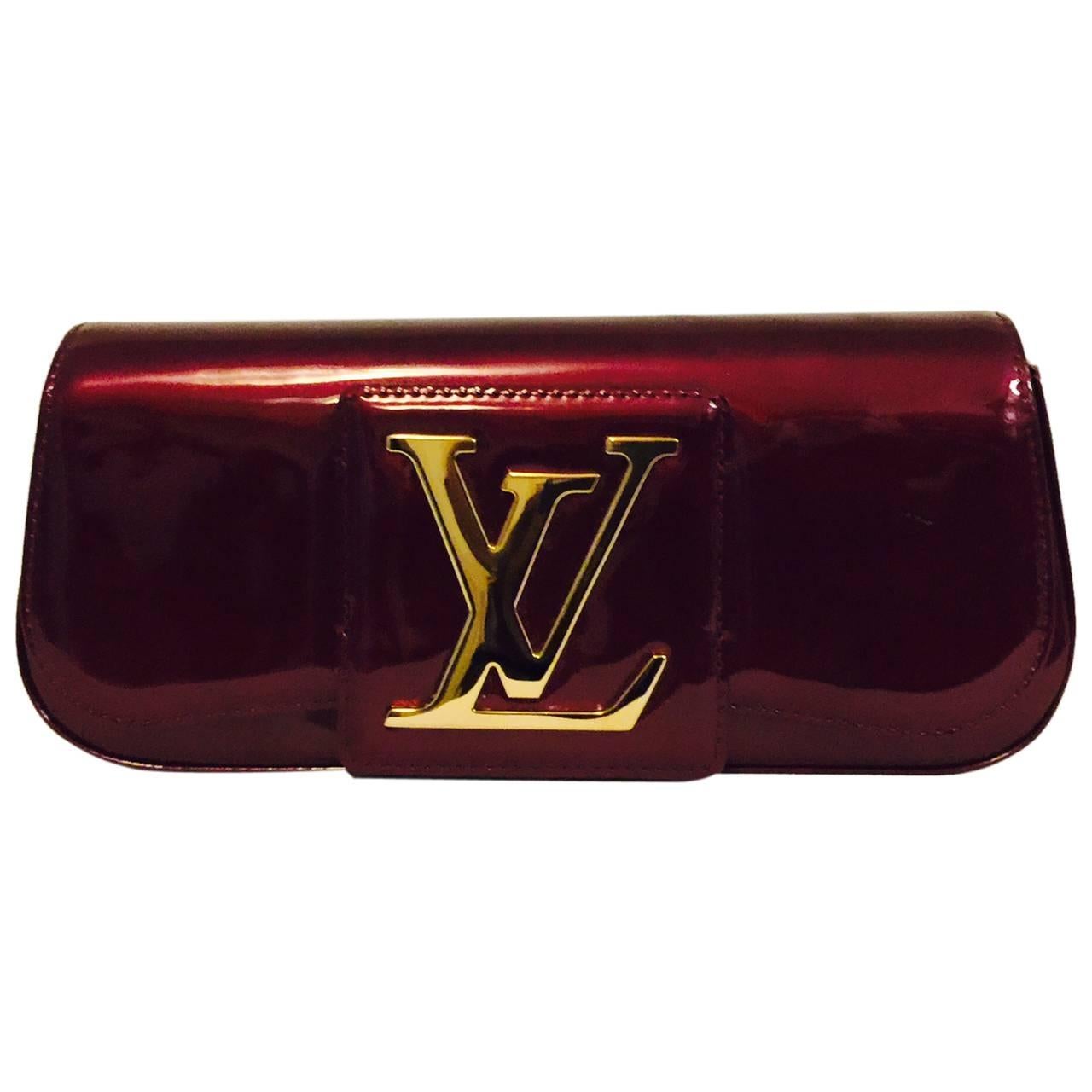 Louis Vuitton Vernis SoBe Clutch Rouge Fauviste
