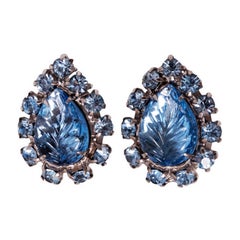 1950er Jahre Blaues Blattmotiv Diamanten & Glas Clip-on Ohrringe