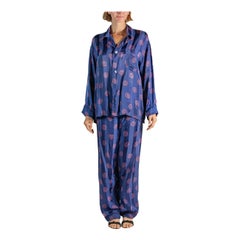 1940S Pijama de hombre de rayas de satén azul marino y art déco geométrico