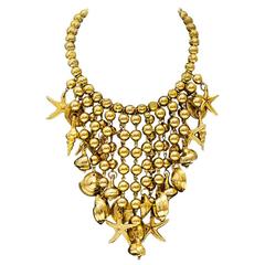 Retro 1960s Anonymous Gold Tone Seashell Necklace 