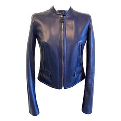 Chaqueta corta de piel morada Dolce&Gabbana