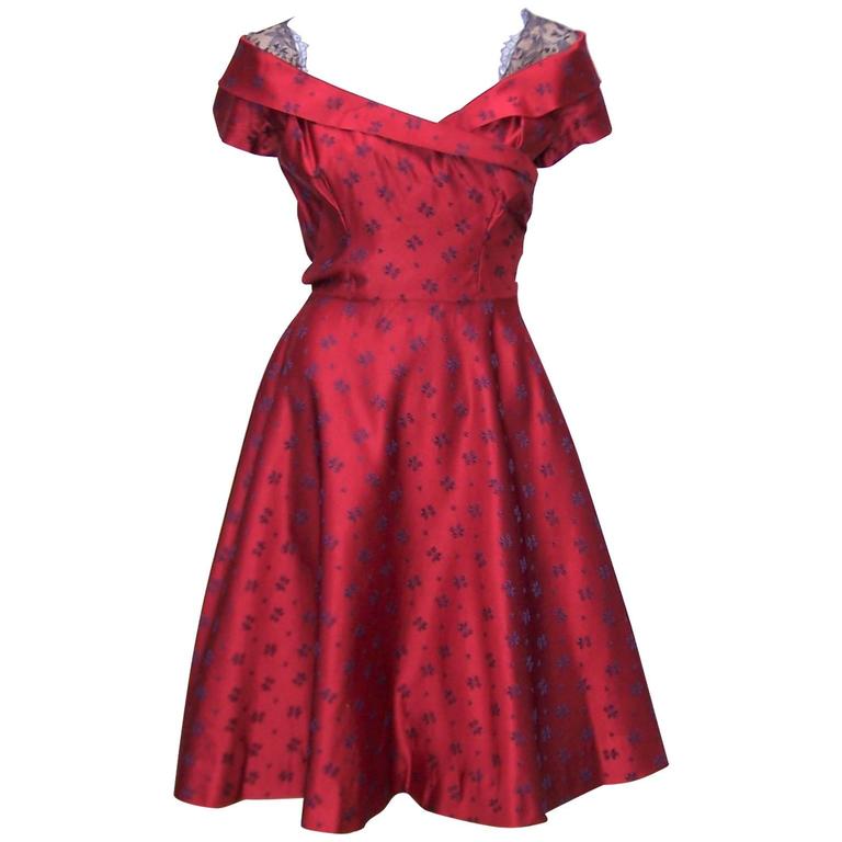 1940's cocktail party attire