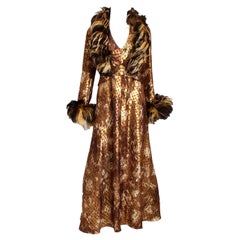 Bob Mackie rare ensemble 2 pièces de soirée dos nu et veste de soirée bordée de plumes, années 70