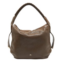Aigner Hobo Logotipo Piel Marrón Oscuro