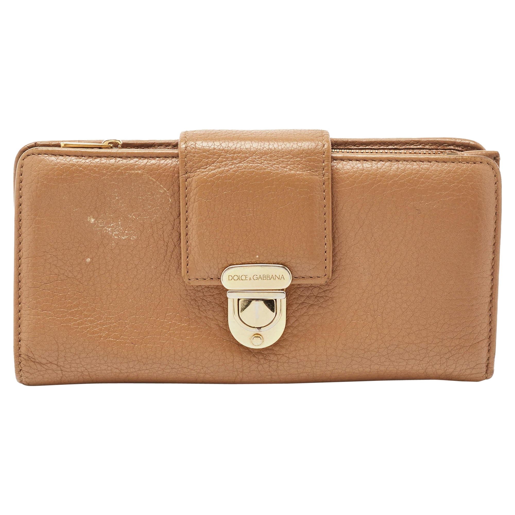 Dolce And Gabbana Wallet - 52 For Sale on 1stDibs | d&g Dolce And Gabbana Wallet - 52 For Sale on 1stDibs | d&g