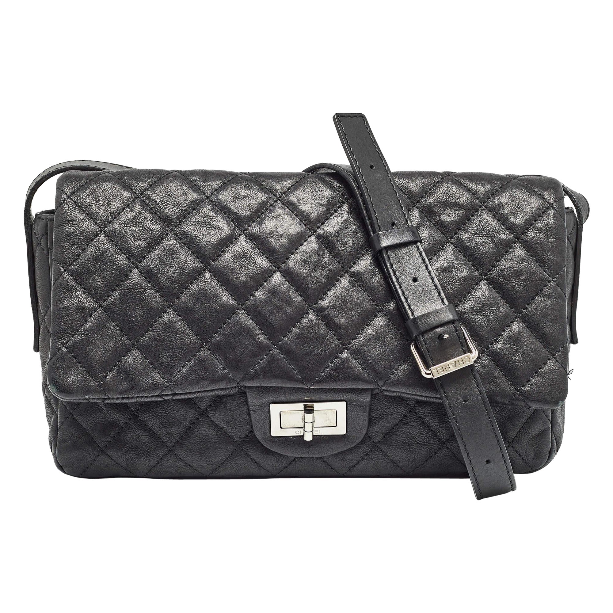 Chanel Black Quilted Leather Easy Reissue Messenger Bag For Sale