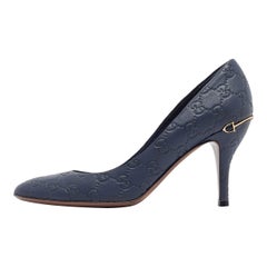 Gucci Blue Leather GG Round Toe Pumps Size 40