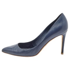 Gucci Navy Blue Leather Pointed Toe Pumps Size 38.5
