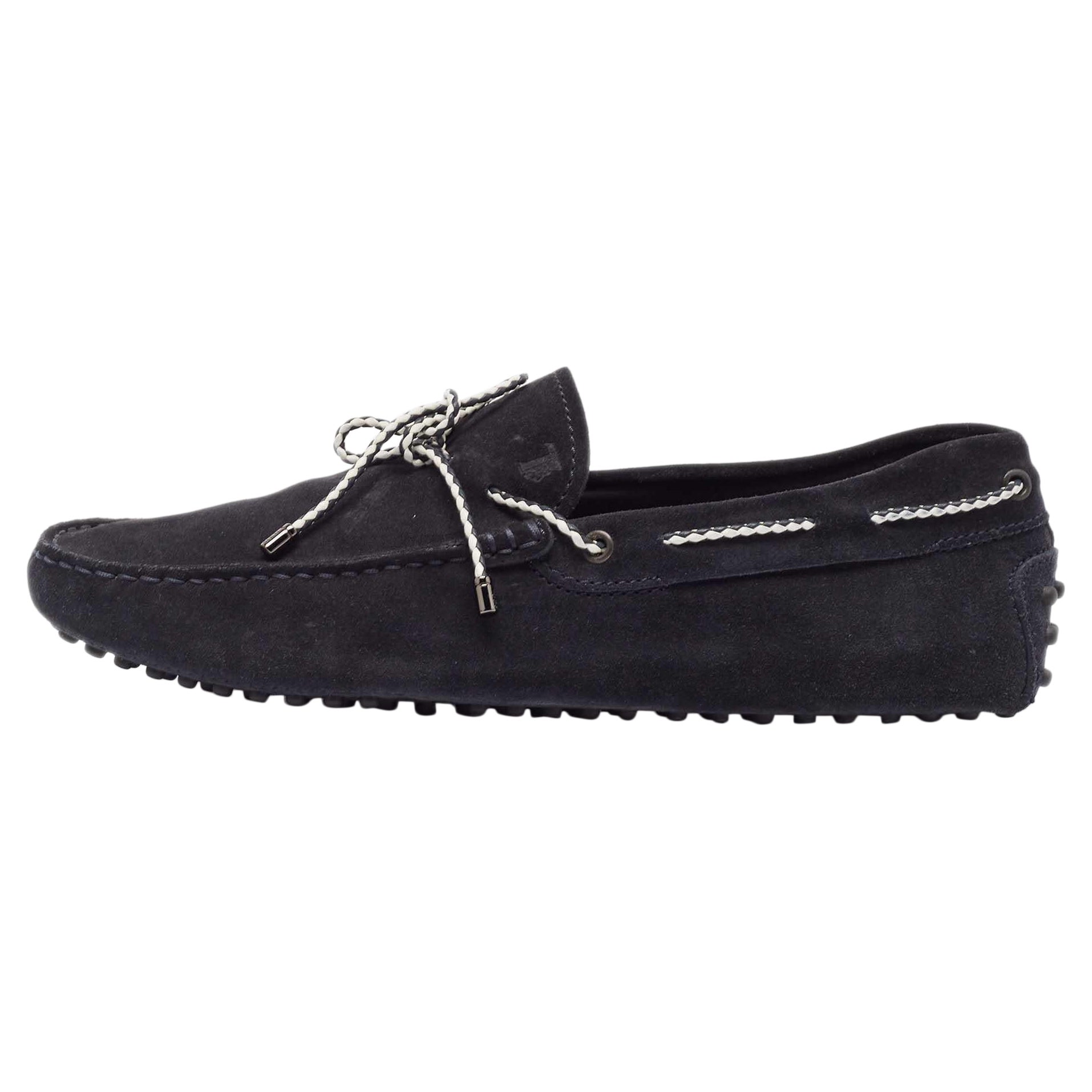 Tod's Black Suede Driver Loafers Size 39.5 For Sale