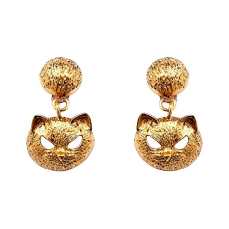 SS20 Moschino Couture Jeremy Scott Gold Cat Eye Clip On Earrings Trick or Chic For Sale