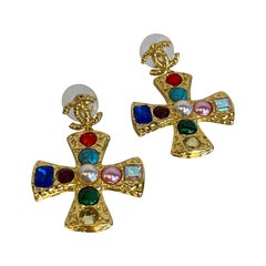 Pendientes Cruz de Chanel