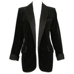 Iconic 1978 YVES SAINT LAURENT black velvet 'le smoking' jacket