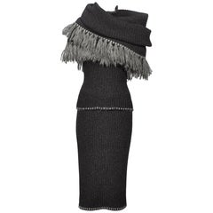 Ensemble en tricot gris avec écharpe à franges Christian Dior par John Galliano, FW 1999