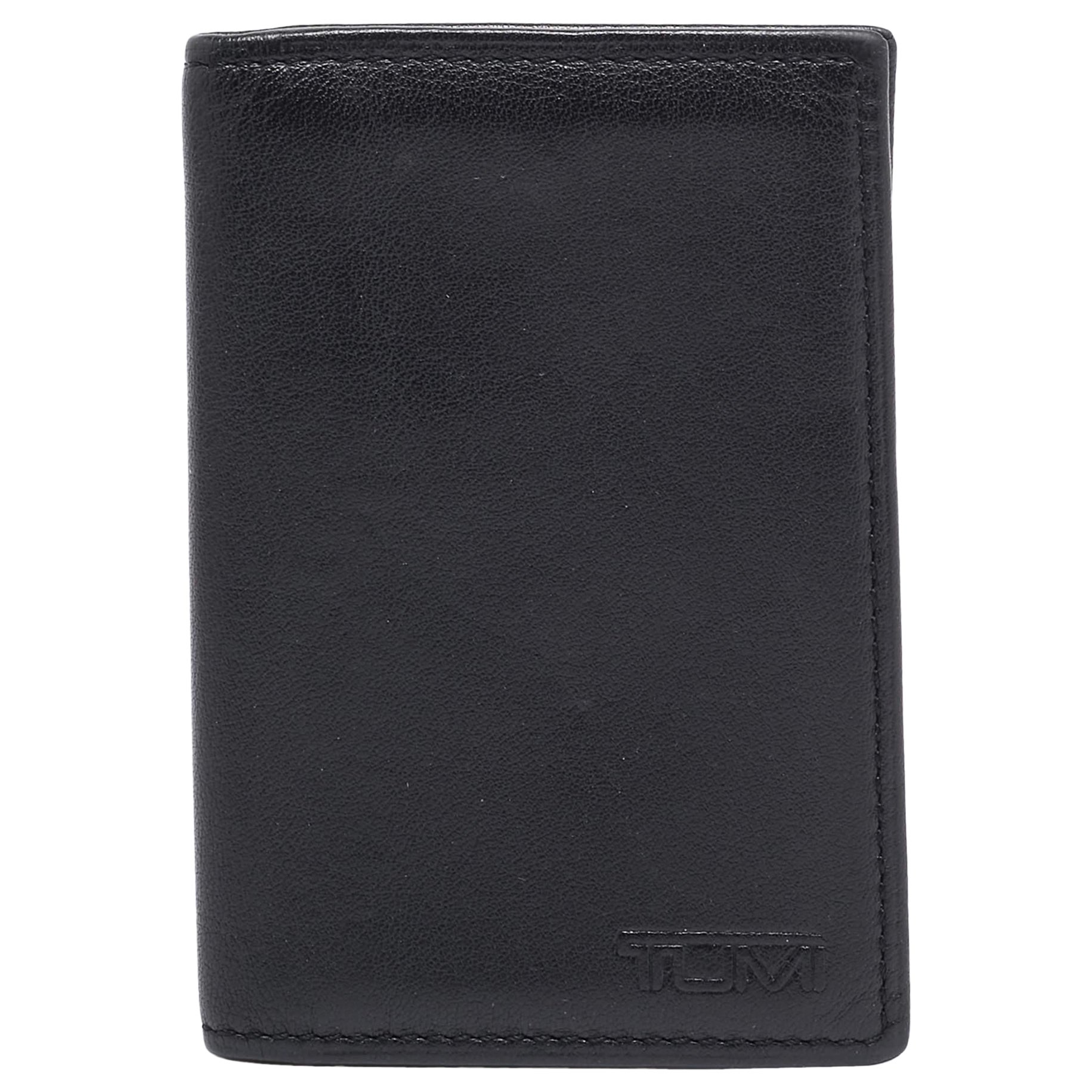 TUMI Black Leather Bifold Card Holder For Sale