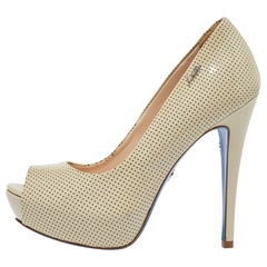 Loriblu escarpins à bout ouvert en cuir verni perforé beige, taille 37