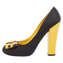 Escarpins Louis Vuitton en toile noire/orange et cuir verni, taille 40