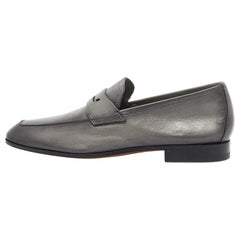 Berluti, Mocassins Lorenzo Scritto en cuir gris, taille 39