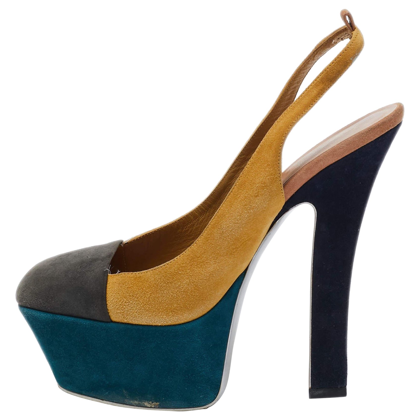 Yves Saint Laurent Giallo/Grigio, Pumps con plateau in pelle scamosciata misura 37.5