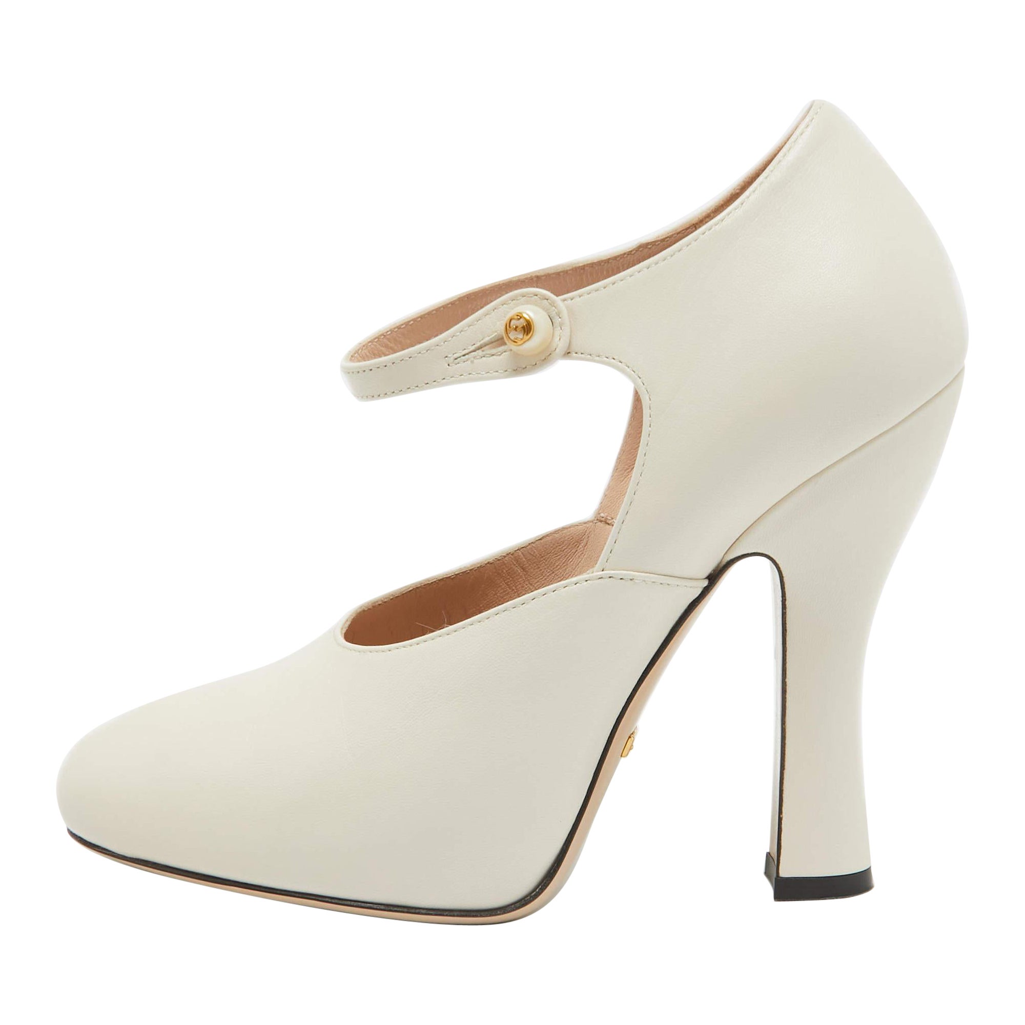Escarpins Mary Jane Gucci en cuir crème, taille 37,5