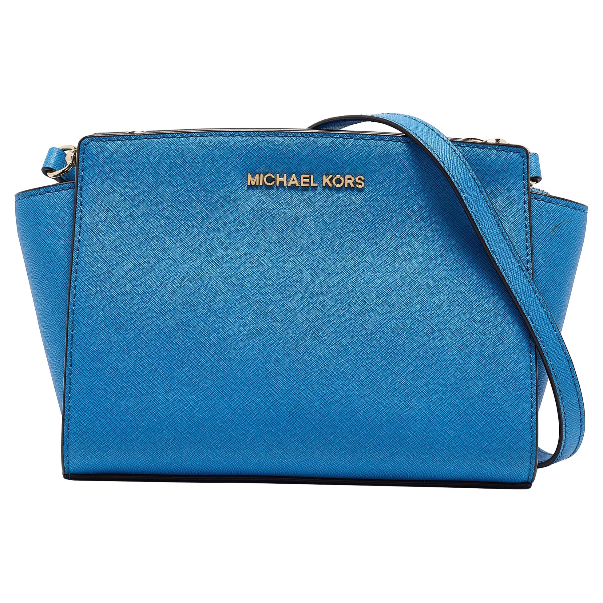 Michael Kors Bag 23 For Sale on 1stDibs michael kors purse sale michael kors bags sale michael kors sale bags