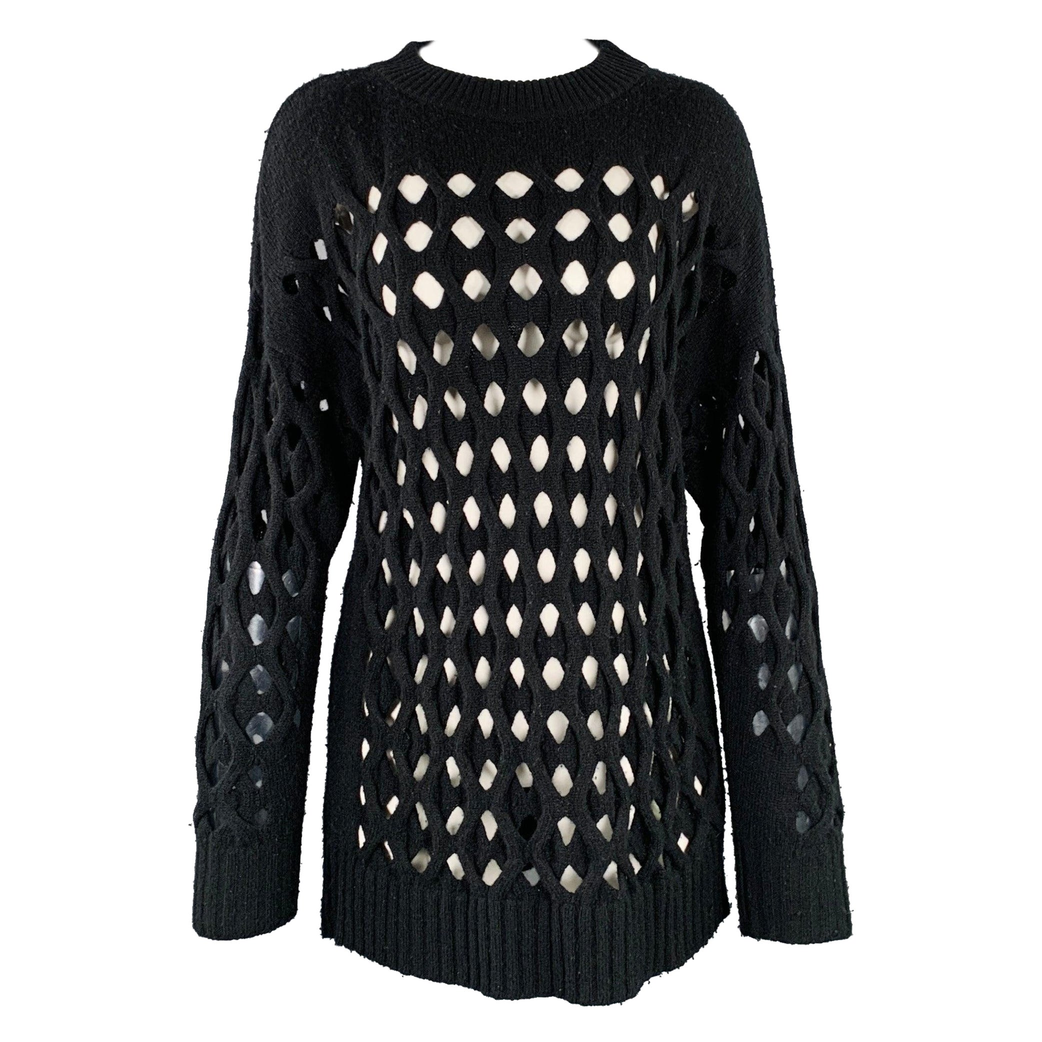 OSCAR DE LA RENTA Size M Black Cut Out Cable Knit Sweater For Sale