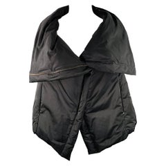 Ivan Grundahl Taille M Gilet asymétrique en nylon noir