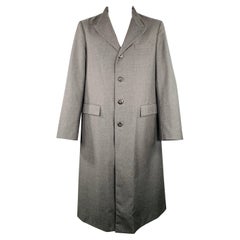 Giorgio Armani Taglia 42 Cappotto in lana grigia con risvolto a punta