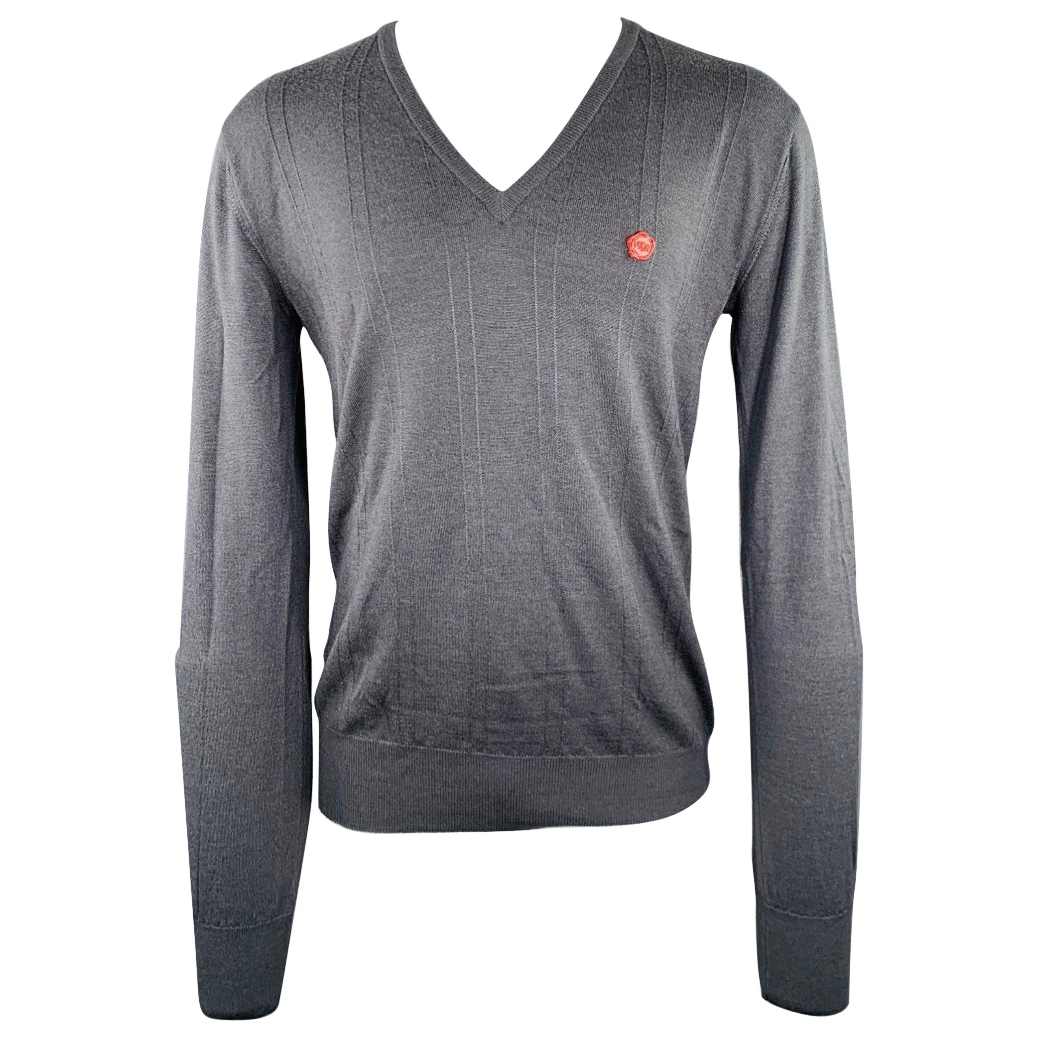 VIKTOR & ROLF Size M Grey Knit V-Neck Pullover For Sale