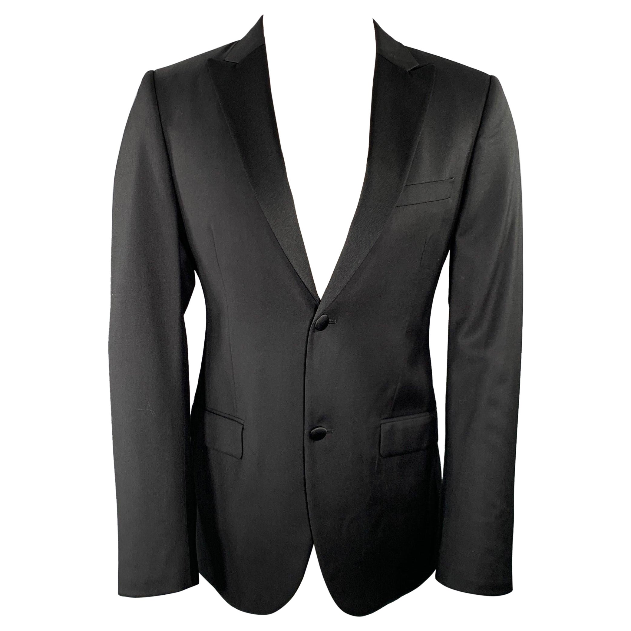 CALVIN KLEIN COLLECTION Size 36 Black Wool Peak Lapel Sport Coat For Sale
