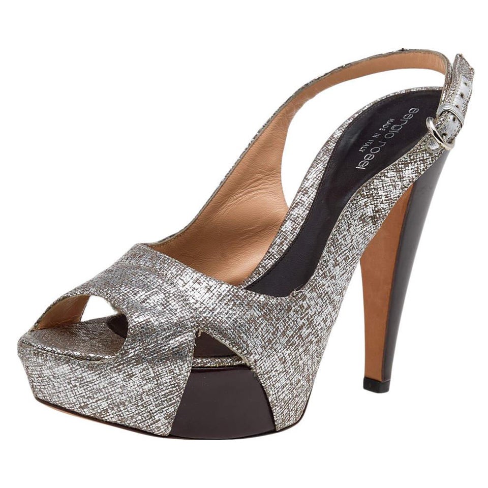 Sergio Rossi Silver Textured Leather Platform Slingback Sandals Size 40 For Sale at 1stDibs
