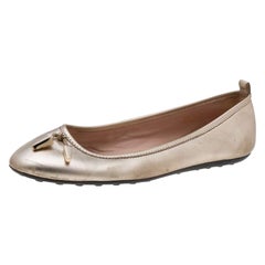 Tod's Gold Leather Tassel Ballet Flats Size 38