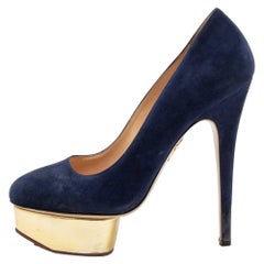 Charlotte Olympia Marineblaue Wildleder Dolly Plateau Pumps Größe 38