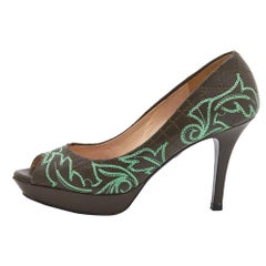 Versace Olive Brown Gesticktes Leder Peep Toe Plateau Pumps Größe 36