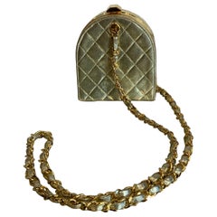 Chanel vintage Bolsa dorada