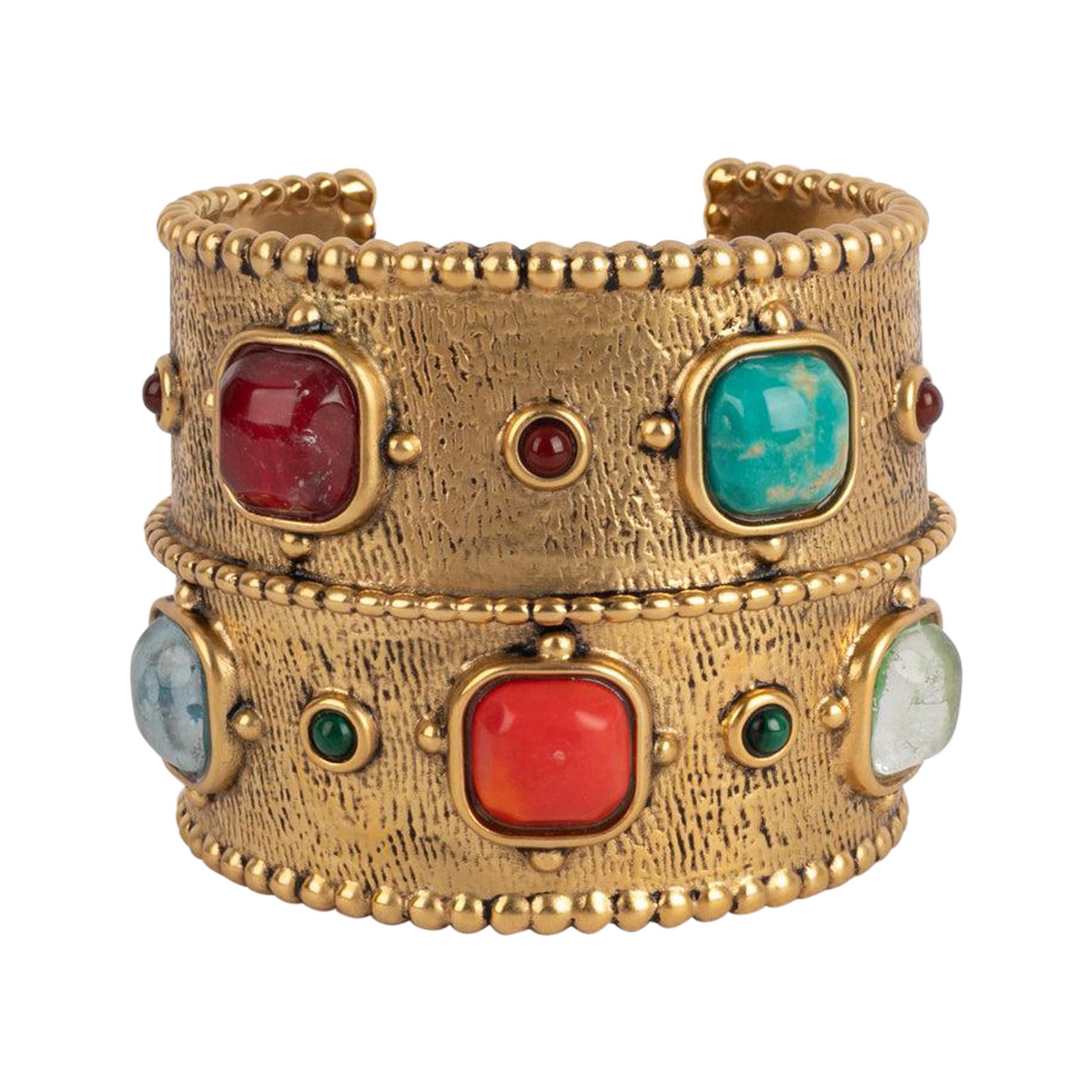 Bracelet manchette en métal doré de Goossens