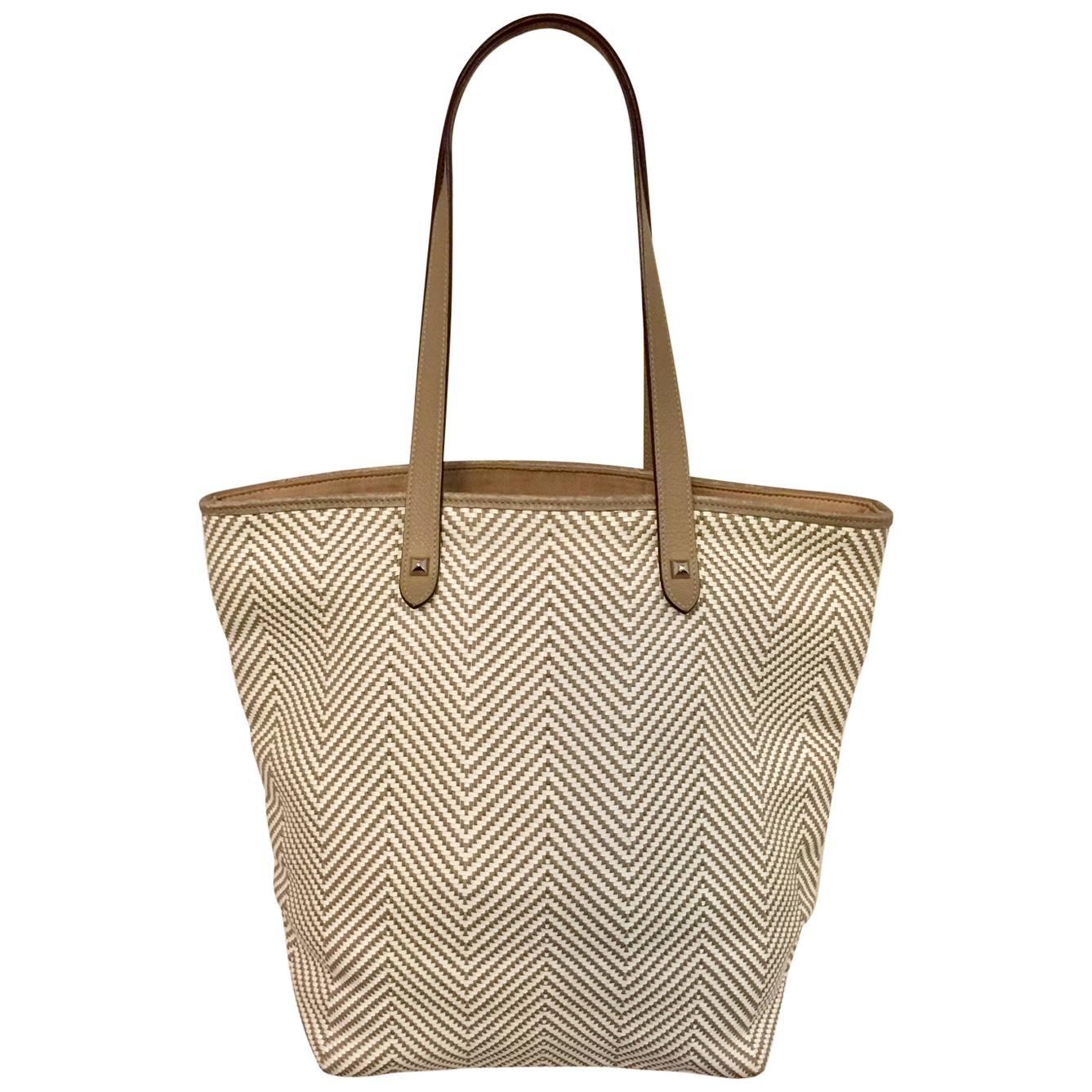 Hermes Chennai Woven Bag with Sindhu Buffalo Handles Excellent Condition