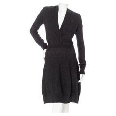 Yves Saint Laurent - Vestito grigio con scollo a V in maglia di cashmere