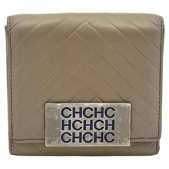 CH Carolina Herrera Graues gestepptes Leder-Logo-Dreifach-Brieftasche aus Leder
