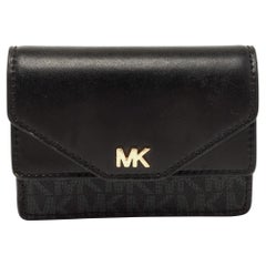 Michael Kors Black/Grey Signature Coated Canvas and Leather Card Case