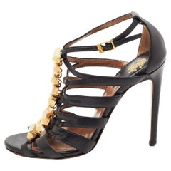 Roberto Cavalli Brown Leather Crystal Embellished Ankle Strap Sandals Size 36 (Sandales en cuir avec ornements en cristal)