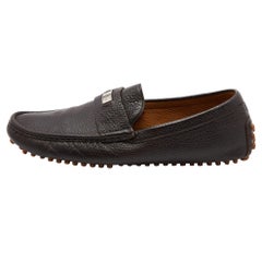 Dunkelbraun Leder Slip On Loafers von Gucci, Größe 42.5