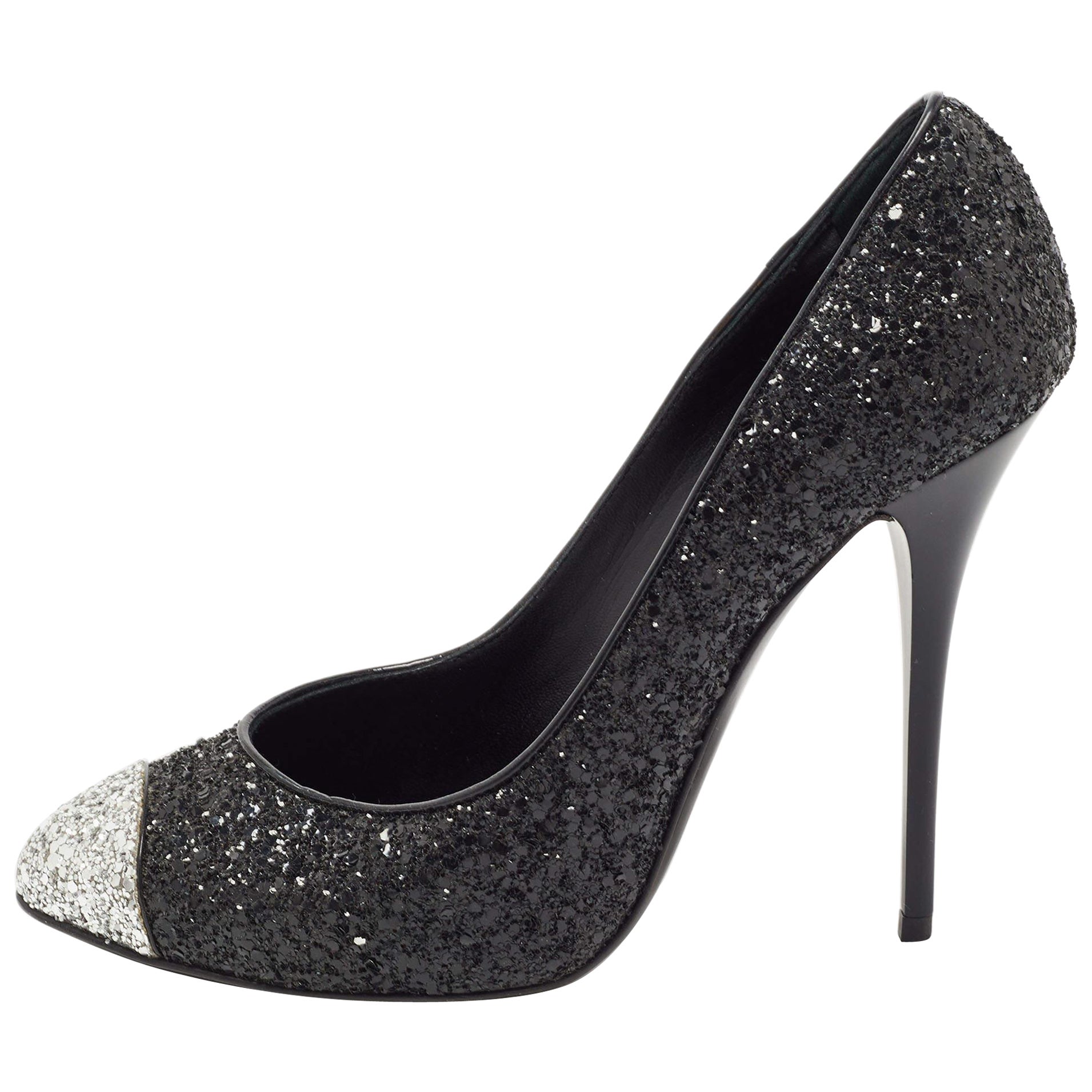 Giuseppe Zanotti Black/Silver Coarse Glitter Cap Toe Pumps Size 39 in vendita