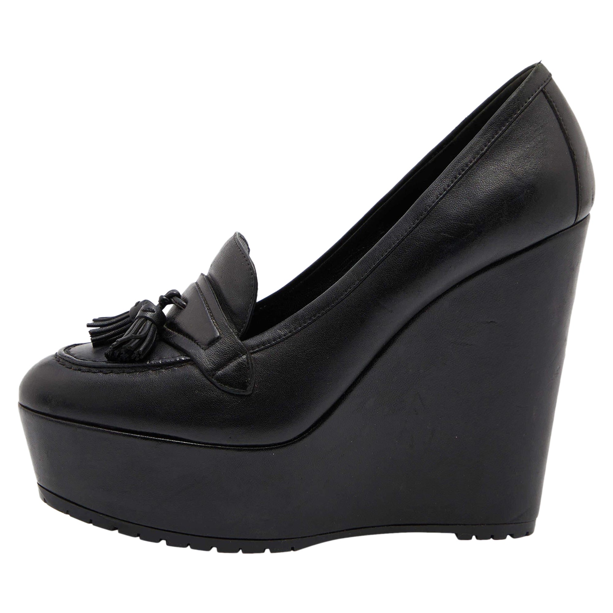 Gianvito Rossi Black Leather Tassel Wedge Pumps Size 37.5 For Sale