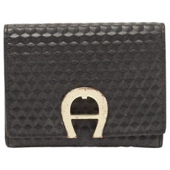 Portafoglio Trifold in pelle nera di Aigner