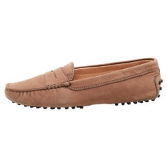 Tod's Gommino Penny Slip On Loafers en daim marron Taille 36.5