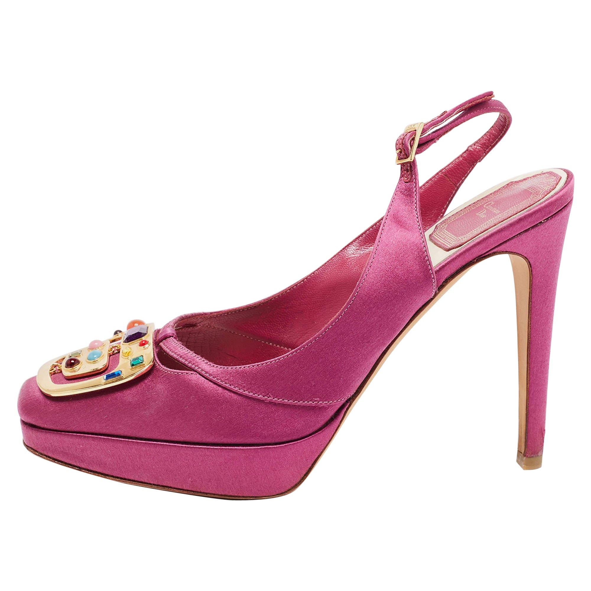 How can you tell if Dior heels are fake?