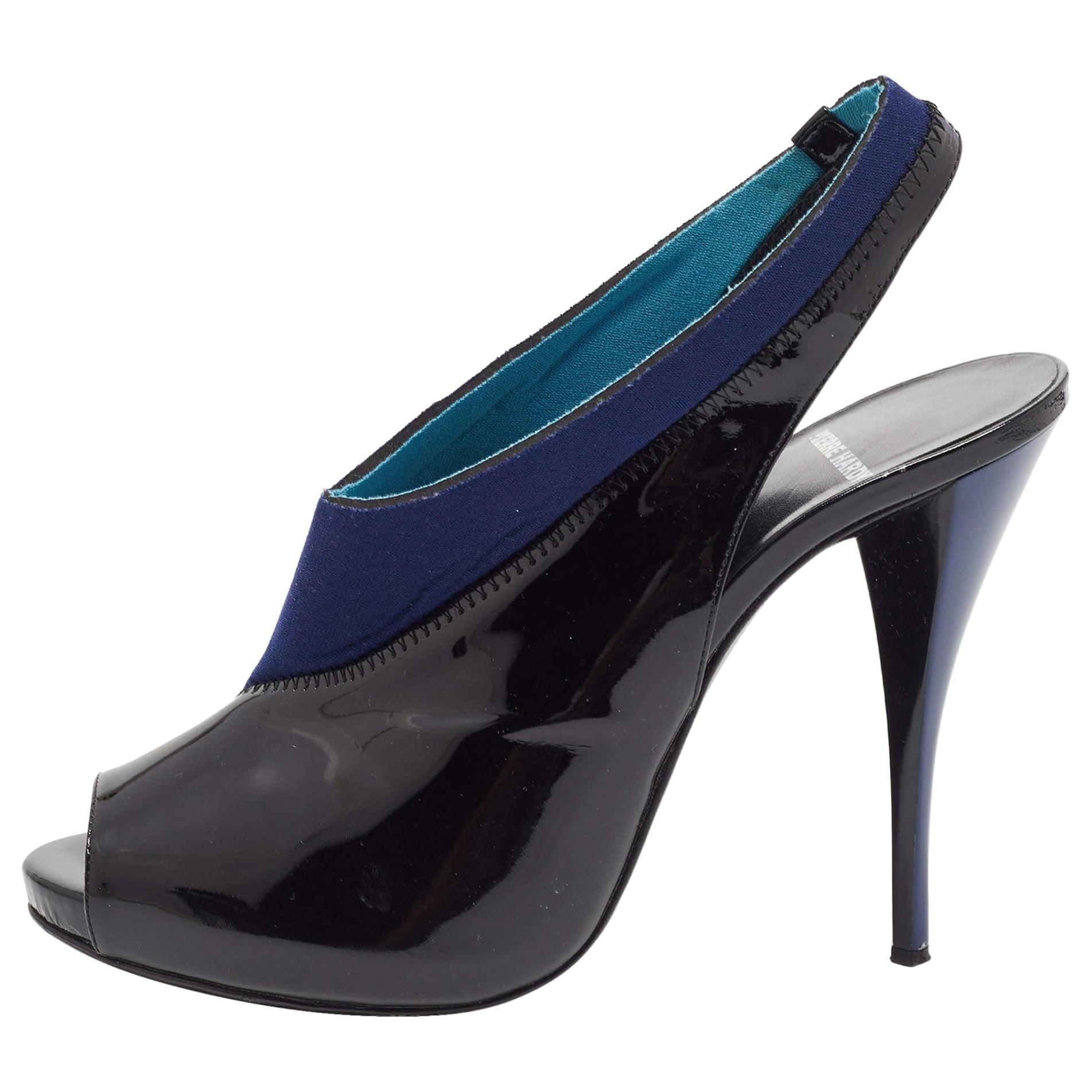 Piere Hardy Black/Blue Fabric and Patent Leather Slingback Pumps Size 41 For Sale