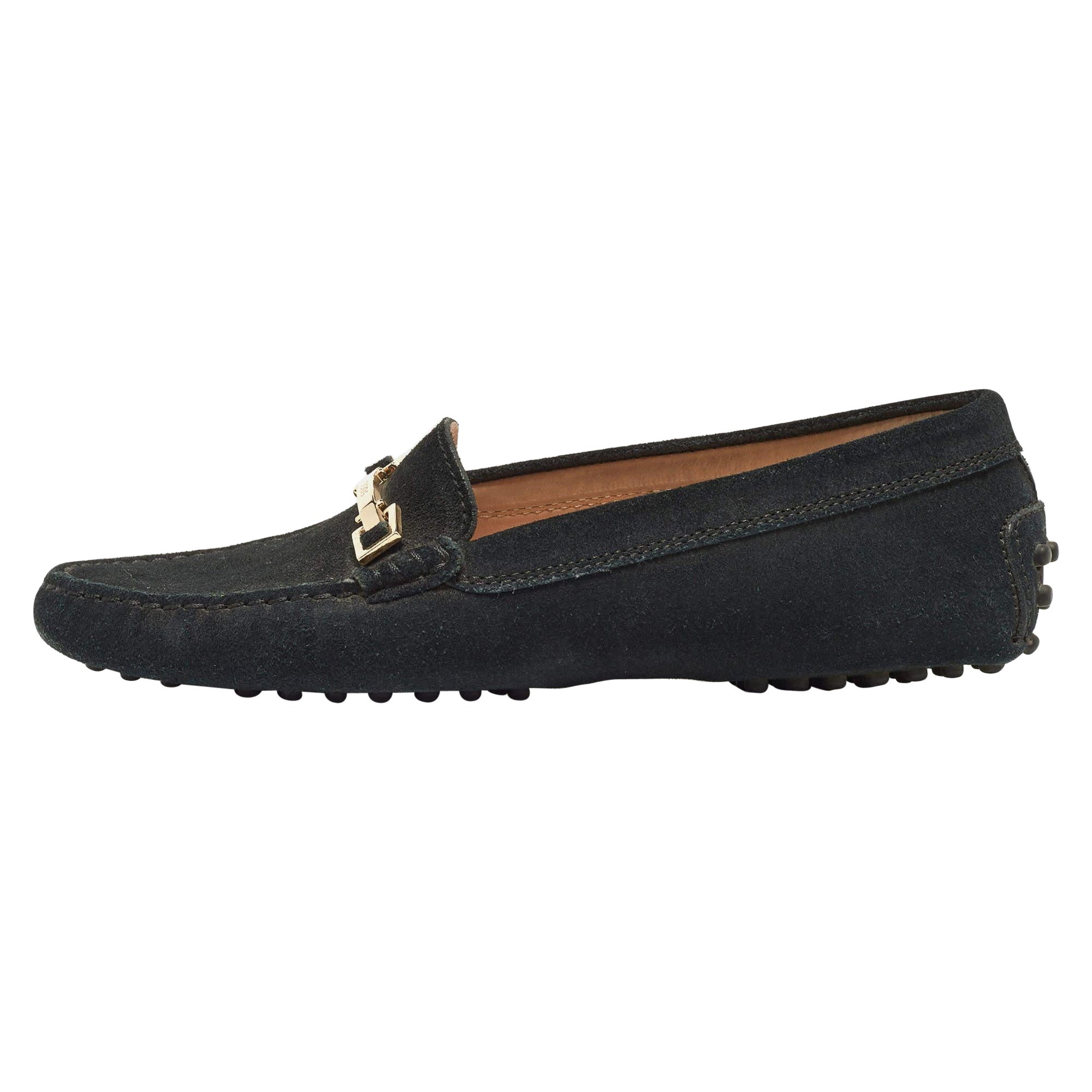 Tod's Black Suede Horsebit Loafers Size 37 For Sale
