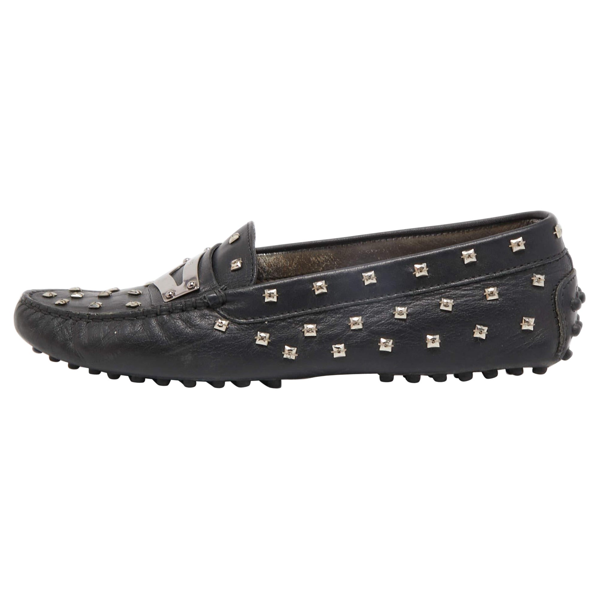 Mocassini Tod's in pelle nera impreziositi da cristalli taglia 37 in vendita